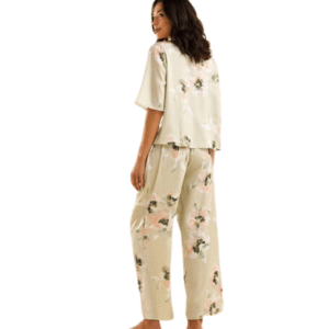 spring outfits